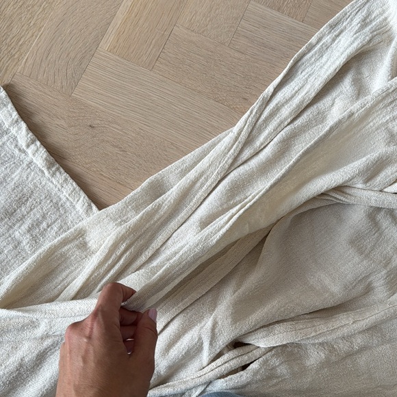 CARAVANA Cape Style Linen Jumpsuit with Side Slits in Pants and Belt. OSFM - Picture 4 of 5